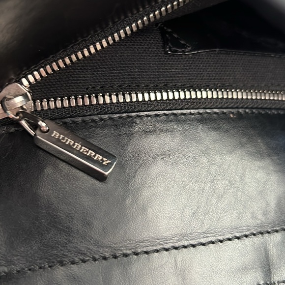 🔹 Burberry Vintage Wool and Leather Plaid Check Tote Bag - Picture 6 of 7